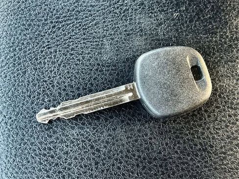 Used 2021 Toyota Tacoma SR5 w/ Trail Edition image 21