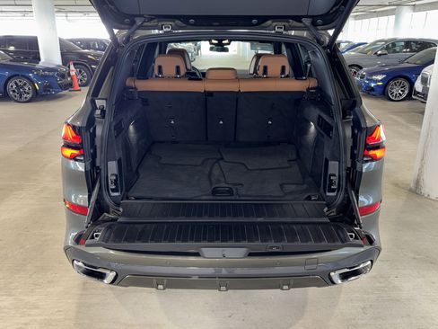 Certified 2025 BMW X5 xDrive40i w/ M Sport Package image 13
