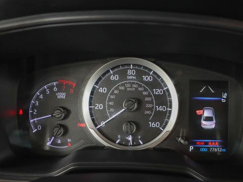 Used 2020 Toyota Corolla LE FWD image 15