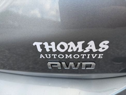 Used 2024 Chevrolet Equinox LS w/ Driver Confidence II Package image 12