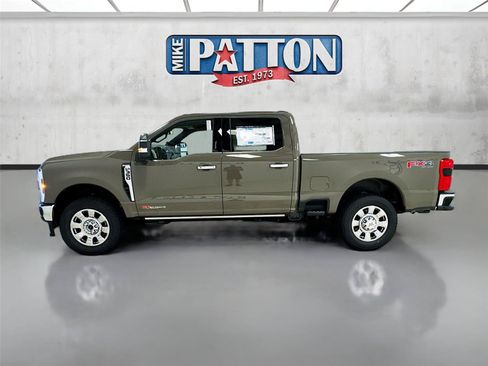 New 2026 Ford F350 King Ranch w/ Chrome Package AWD/4WD image 4
