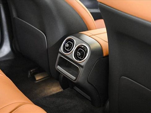 New 2026 Mercedes-Benz C 300 4MATIC Sedan image 19