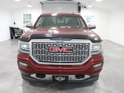Used 2016 GMC Sierra 1500 Denali w/ Enhanced Driver Alert Package AWD/4WD image 3