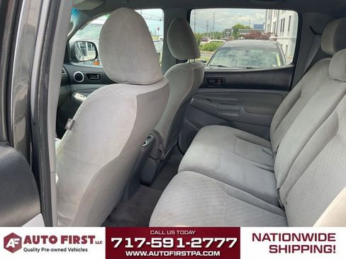 Used 2010 Toyota Tacoma 4x4 Double Cab V6 image 10