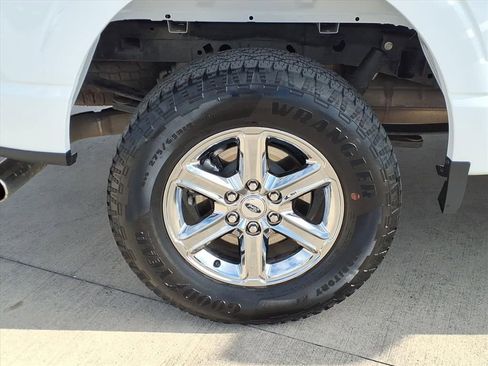 Used 2025 Ford F150 XLT w/ Equipment Group 301A Standard AWD/4WD image 13
