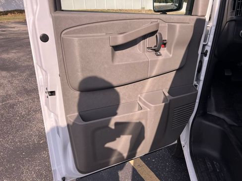 New 2025 Chevrolet Express 3500 w/ Power Convenience Package RWD image 10