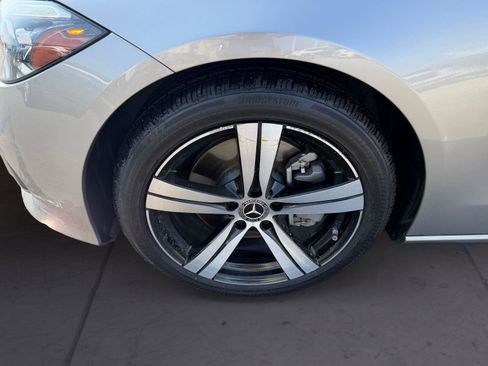 Used 2022 Mercedes-Benz C 300 Sedan image 14