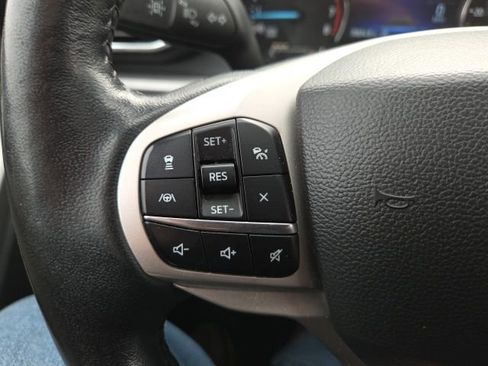 Certified 2023 Ford Explorer XLT w/ Equipment Group 202A image 43