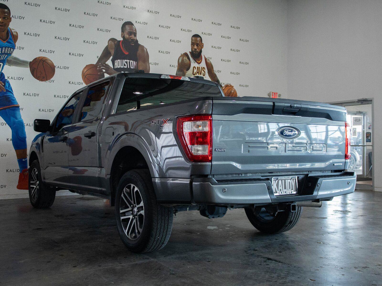 Used 2023 Ford F150 XL w/ STX Appearance Package AWD/4WD image 22