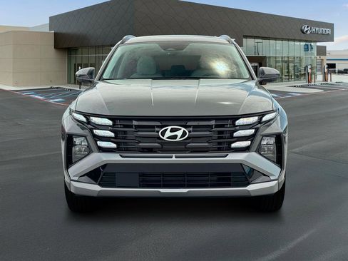 Used 2025 Hyundai Tucson SEL image 12