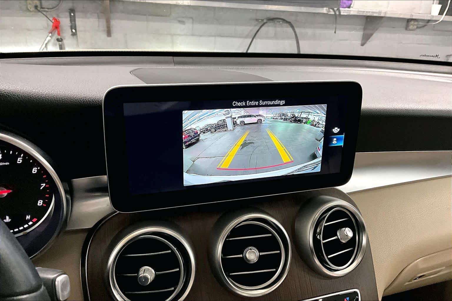 Used 2020 Mercedes-Benz GLC 300 image 26