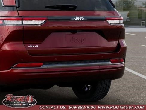 New 2026 Jeep Grand Cherokee Limited Reserve image 13