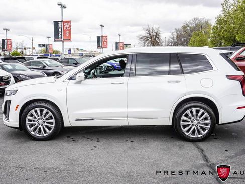 Used 2021 Cadillac XT6 Premium Luxury AWD/4WD image 22