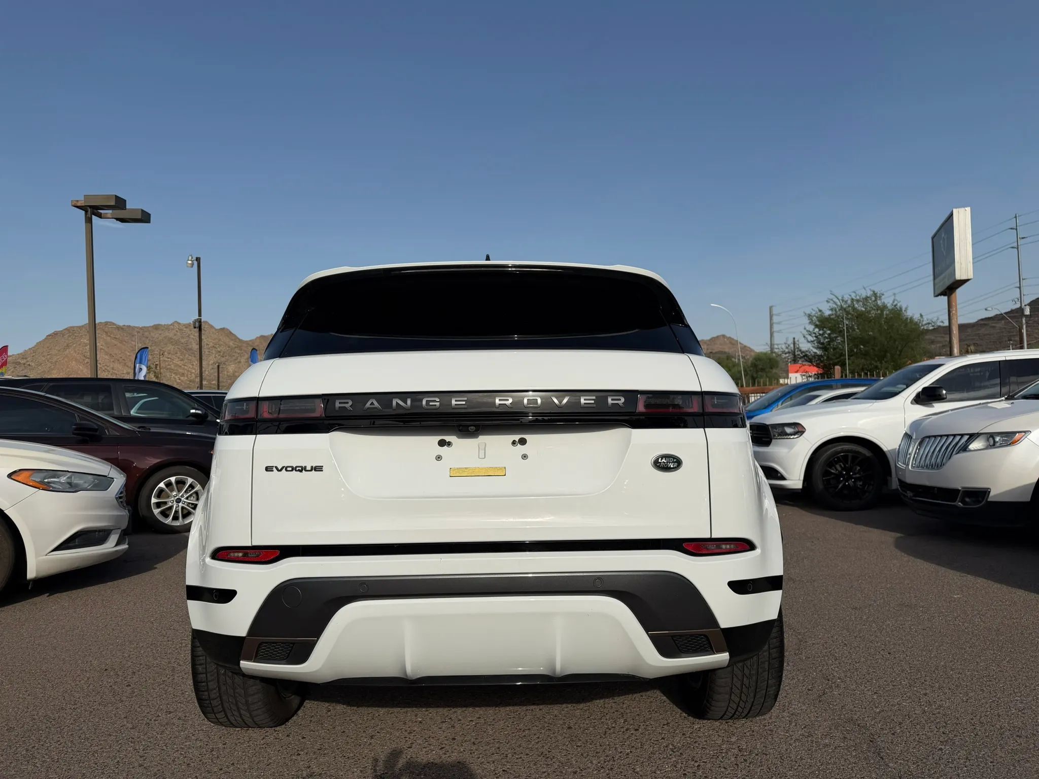 Used 2023 Land Rover Range Rover Evoque R-Dynamic SE AWD/4WD image 6
