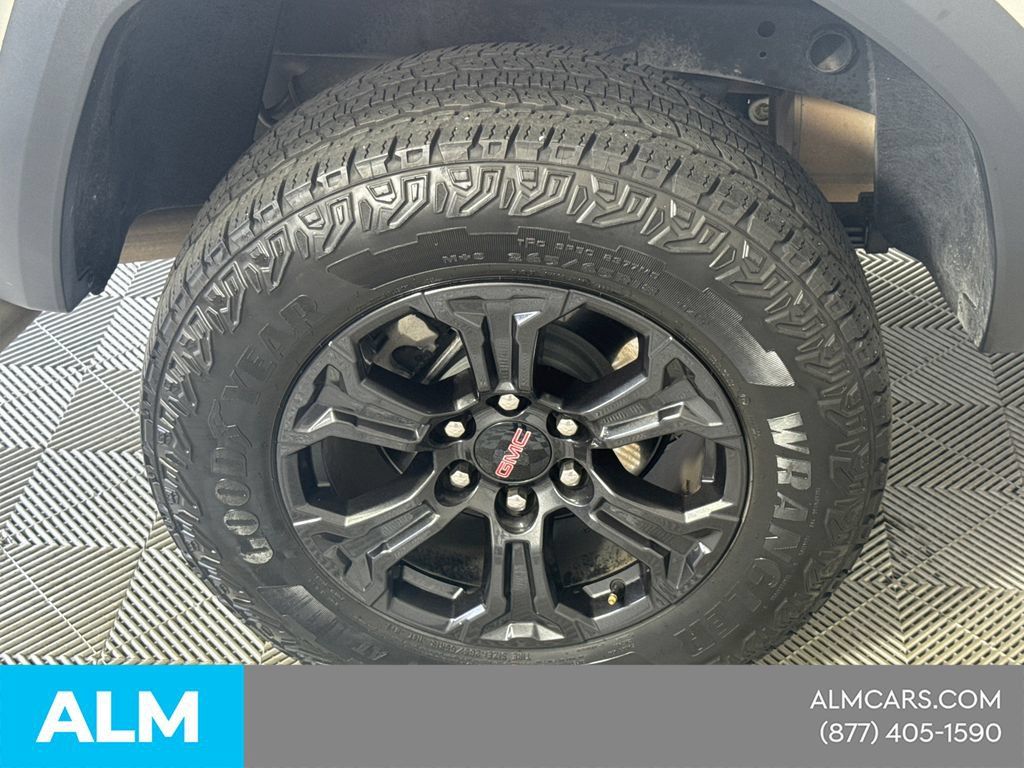 Used 2024 GMC Canyon Elevation w/ Convenience Package RWD image 20