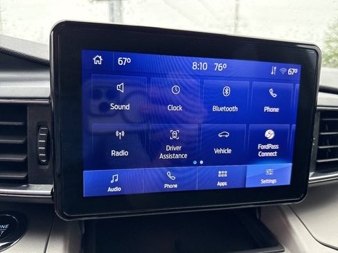 Certified 2023 Ford Explorer XLT w/ Equipment Group 202A AWD/4WD image 34