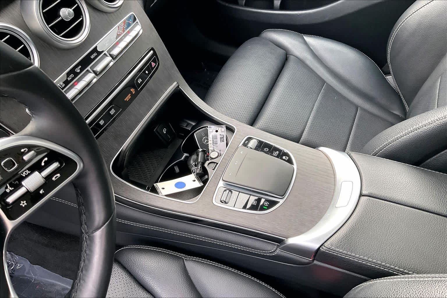 Used 2020 Mercedes-Benz GLC 300 4MATIC Coupe image 16