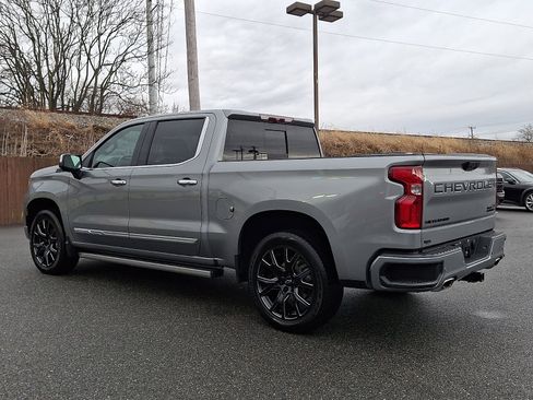 Certified 2023 Chevrolet Silverado 1500 High Country w/ High Country Premium Package image 4