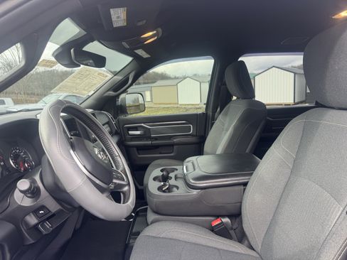 Used 2021 RAM 3500 Big Horn w/ Level 2 Equipment Group image 20