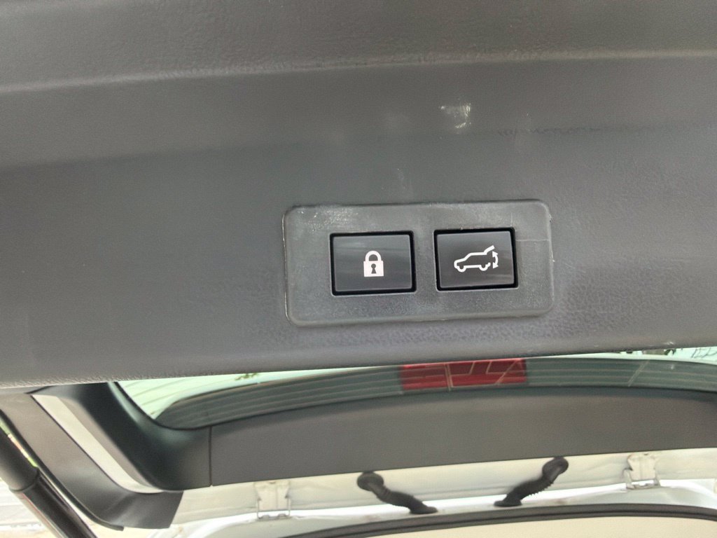 Used 2025 Subaru Ascent Limited AWD/4WD image 7