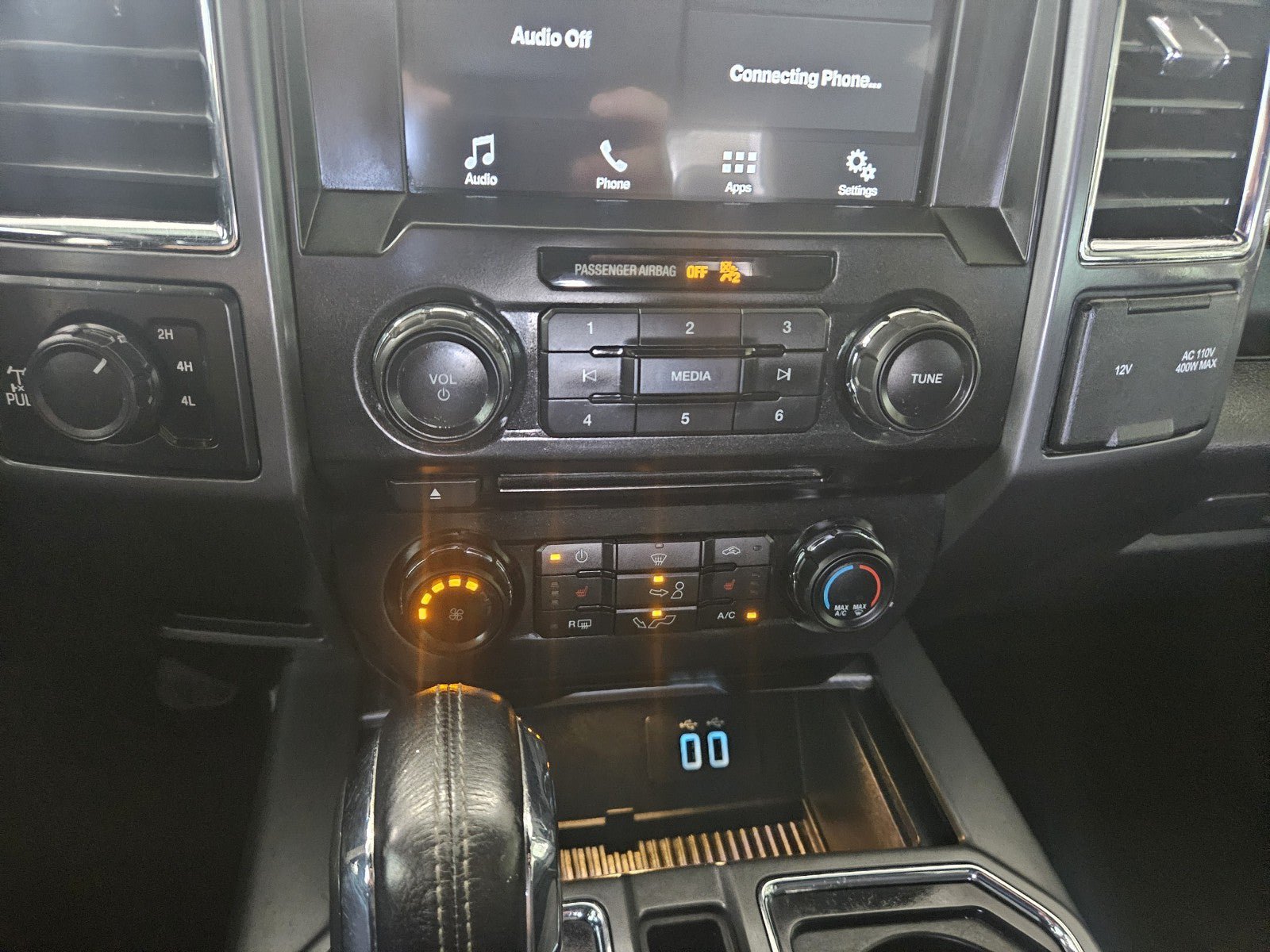 Used 2016 Ford F150 XLT w/ Equipment Group 302A Luxury AWD/4WD image 23