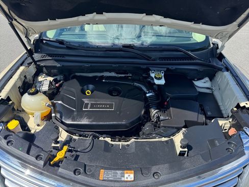Used 2018 Lincoln MKC Premiere FWD image 18