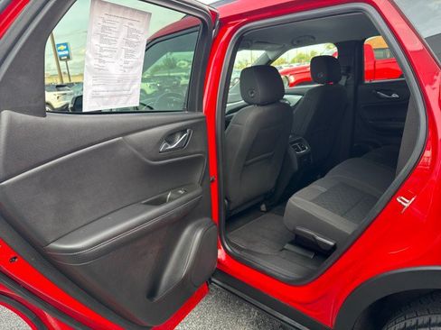 Used 2021 Chevrolet Blazer LT FWD image 23