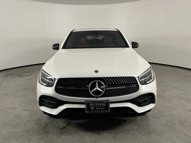 Used 2023 Mercedes-Benz GLC 300 4MATIC Coupe image 3