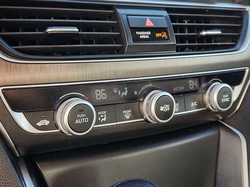 Used 2019 Honda Accord LX image 15