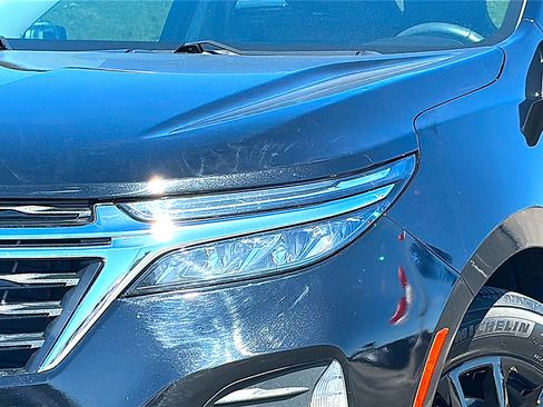 Used 2022 Chevrolet Equinox LT image 4