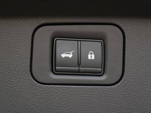Certified 2025 Nissan Armada PRO-4X AWD/4WD image 25