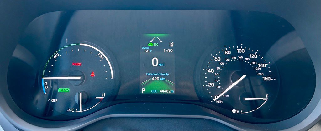 Certified 2024 Toyota Sienna LE AWD/4WD image 21