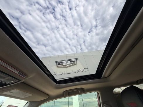 Used 2020 Toyota 4Runner Venture w/ Moonroof Package AWD/4WD image 38