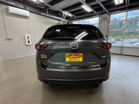 Used 2017 MAZDA CX-5 Grand Touring FWD image 4