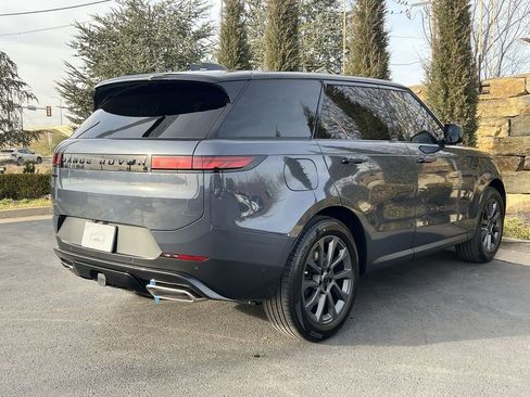 New 2026 Land Rover Range Rover Sport SE image 5