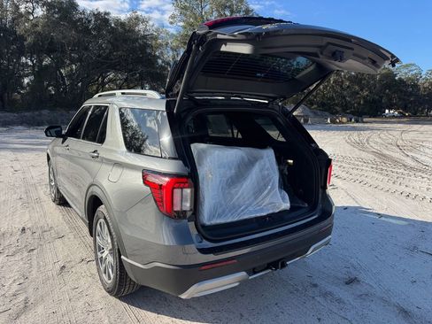 New 2026 Ford Explorer Platinum image 27