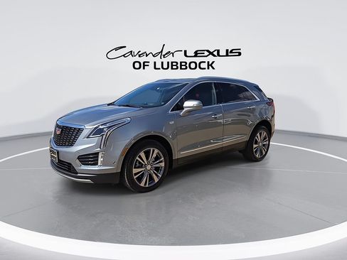 Used 2025 Cadillac XT5 Premium Luxury w/ Technology Package AWD/4WD image 4