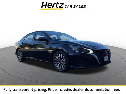 Used 2025 Nissan Altima 2.5 SV