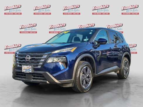 Used 2024 Nissan Rogue SV FWD image 1