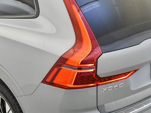 New 2026 Volvo XC60 B5 Plus w/ Climate Package PRO image 12