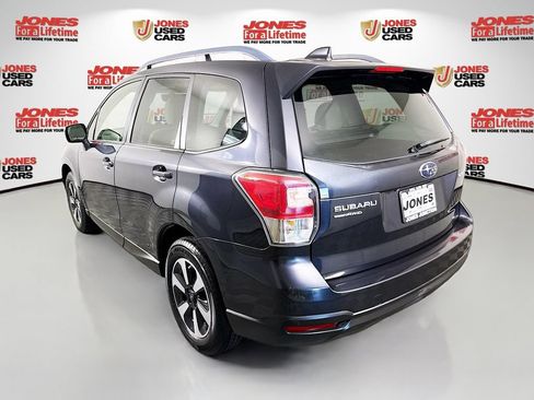 Used 2018 Subaru Forester 2.5i Premium w/ All-Weather Package AWD/4WD image 2