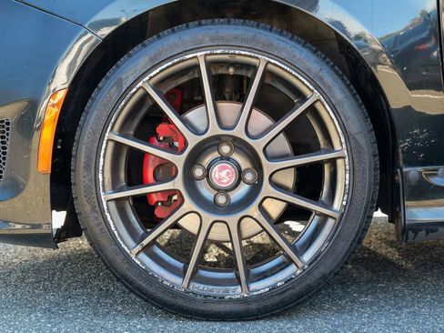 Used 2013 FIAT 500 Abarth image 15