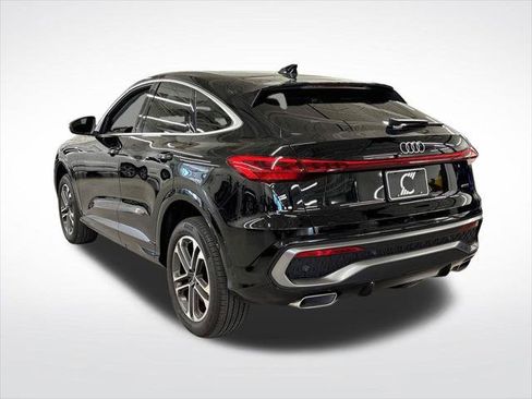 Certified 2025 Audi Q5 Premium Plus w/ Premium Plus AWD/4WD image 3