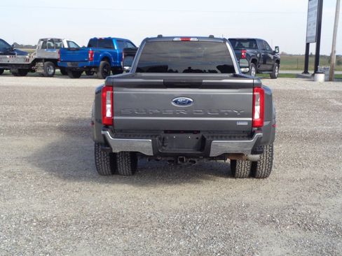 Used 2023 Ford F350 XLT image 7