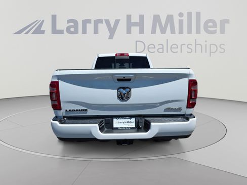 Used 2024 RAM 2500 Laramie AWD/4WD image 12