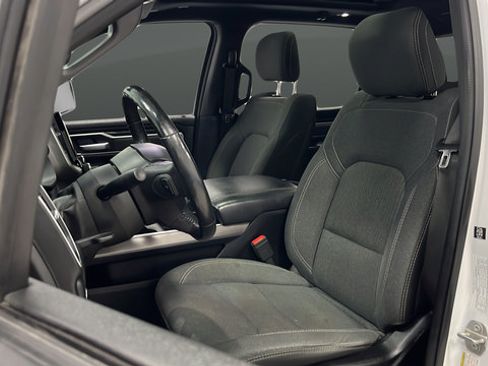 Used 2020 RAM 1500 Big Horn AWD/4WD image 9