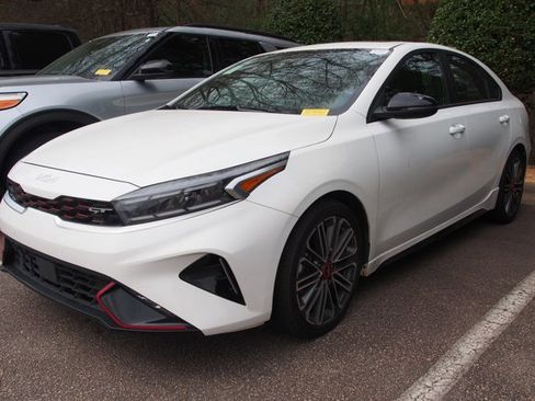 Used 2023 Kia Forte GT w/ GT2 Package image 4