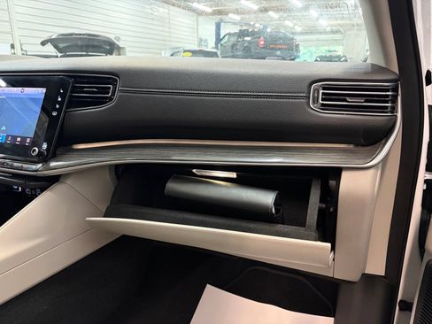 Used 2022 Jeep Wagoneer Series II AWD/4WD image 28