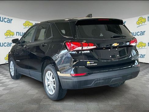 Used 2024 Chevrolet Equinox LS AWD/4WD image 4