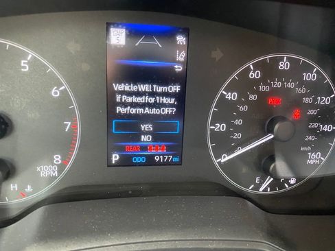 Used 2025 Toyota Corolla LE image 33